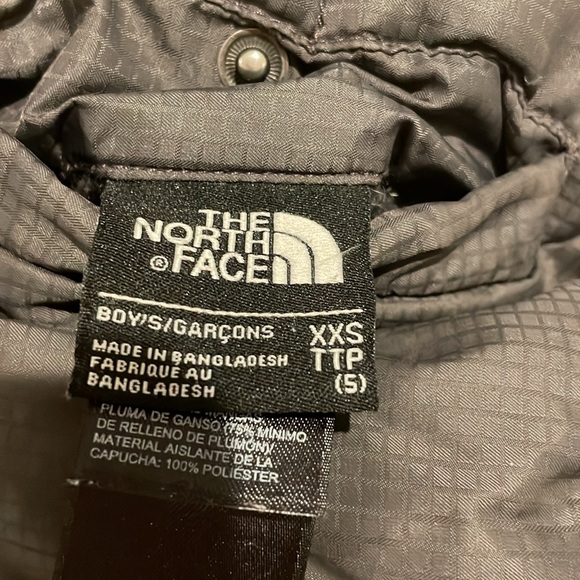 North face puffer - Picture 4 of 4